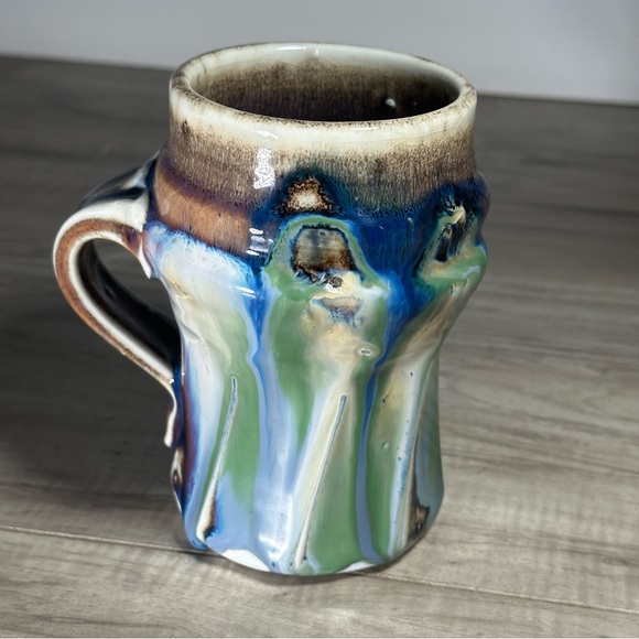 VINTAGE PHIL MAYHEW Blue Green Hand Thrown Drip Glaze Twist Pottery Coffee Mug - Picture 9 of 15